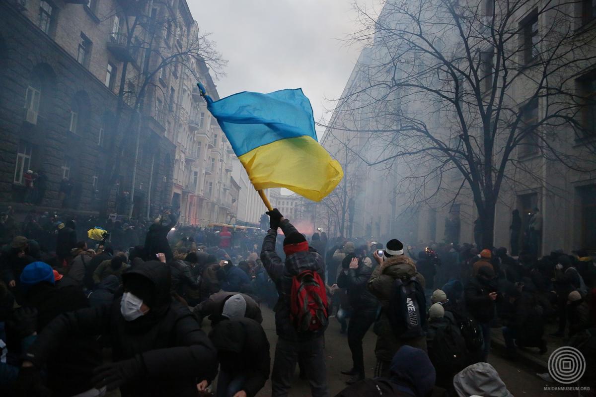 Максим Баландюх Події на вулиці Банковій  1 грудня 2013 року 