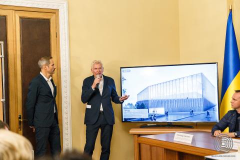 Володарі першого місця конкурсу Ян Кляйгус і Йоганнес Кресснер описують свій проєкт